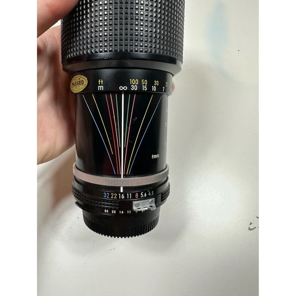 Nikon Vintage Lens 18-200mm‎ 1:4.5 f= 80-200mm Zoom Nikkor W Original Caps NICE!